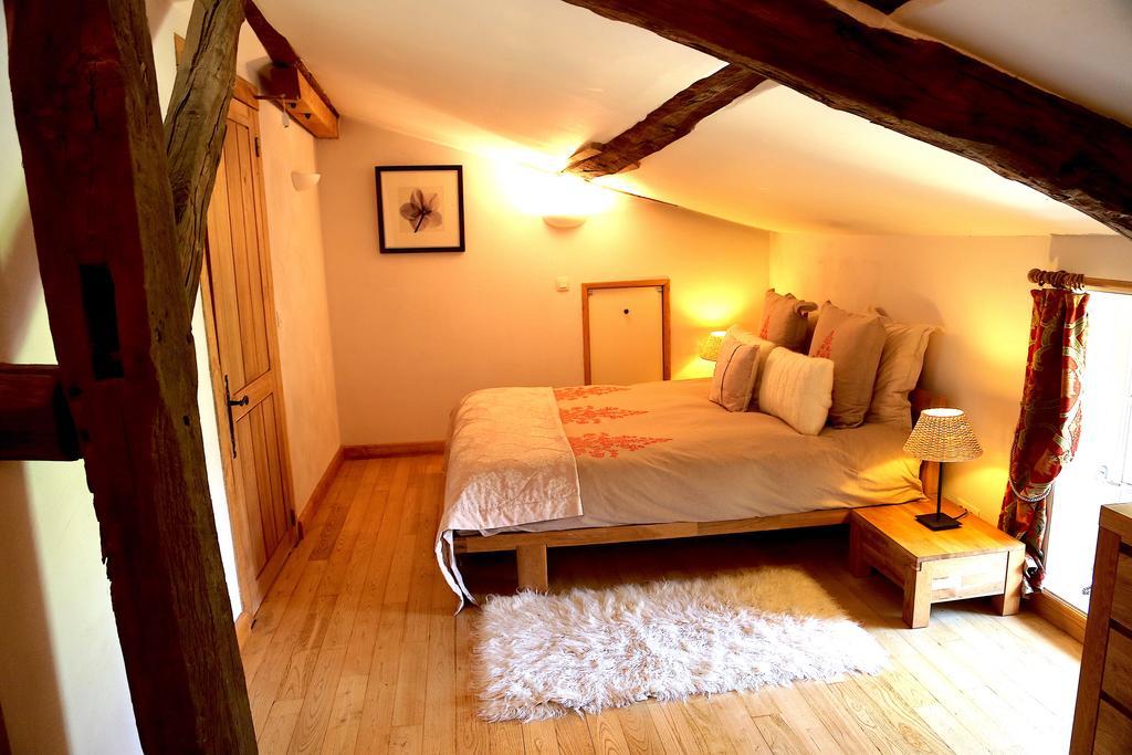 Gites Boutique Villamblard Esterno foto